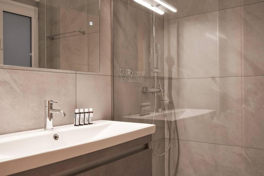 Fix 2Bd Apartment With Parthenon View Athens Exterior photo
